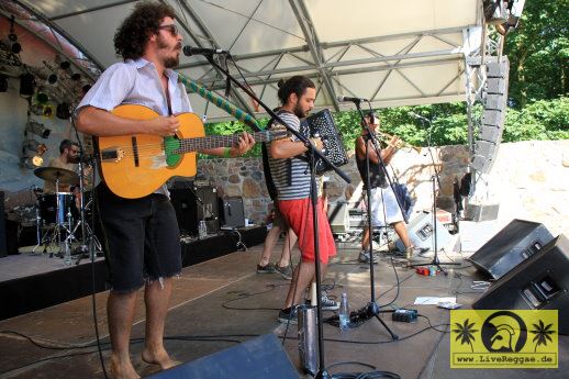 Gypsi Ska Orchestra (VEN) 20. This Is Ska Festival - Wasserburg, Rosslau 24. Juni 2016 (6).JPG